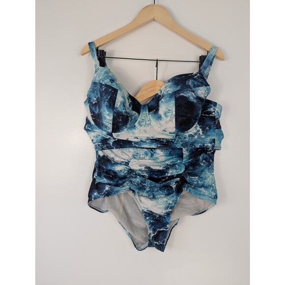 Torrid Underwire Long Line Top and High Waist Ruched Bottom Bikini Set in Ocean - Picture 2 of 12